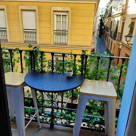 Isg Relator Apartment *